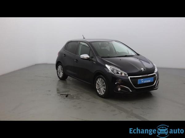 Peugeot 208 1.2 PureTech 82ch Style +Caméra