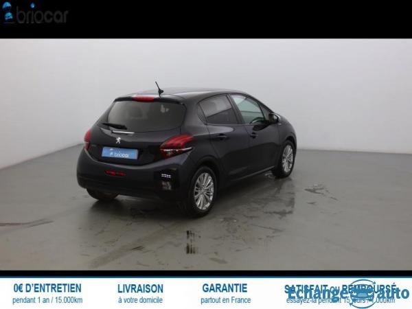 Peugeot 208 1.2 PureTech 82ch Style +Caméra