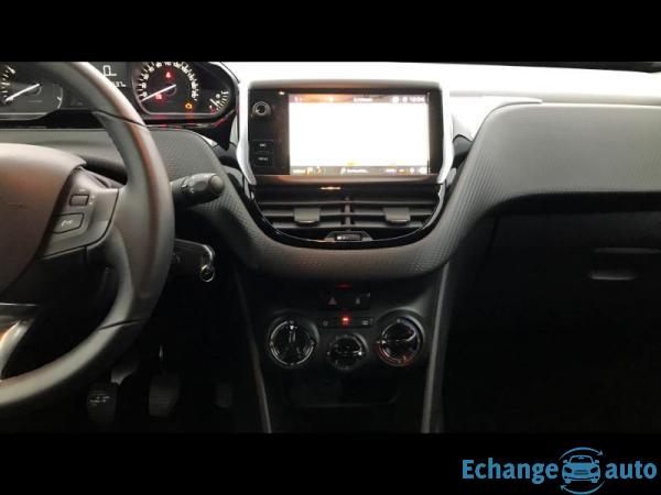 Peugeot 208 PureTech 82ch Style +Caméra suréquipée
