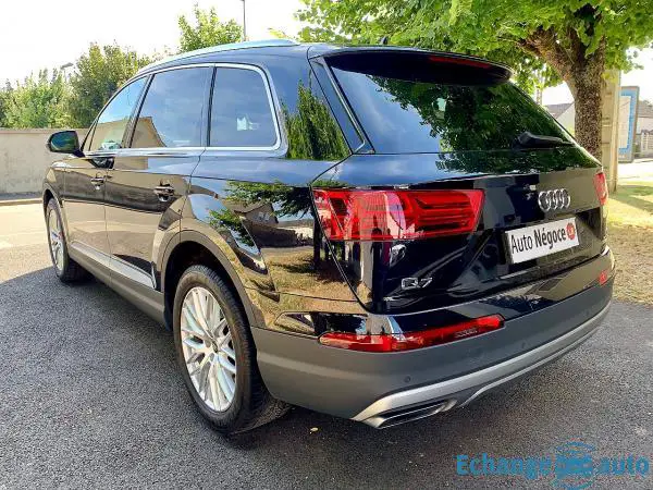 AUDI Q7 3.0 V6 TDI 272ch clean diesel Ambition Luxe quattro Tiptronic 7 places