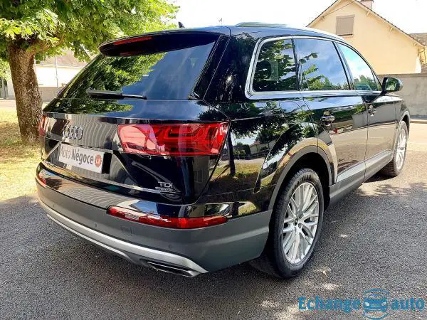 AUDI Q7 3.0 V6 TDI 272ch clean diesel Ambition Luxe quattro Tiptronic 7 places