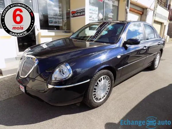 LANCIA THESIS 2.4  JTD 150 Emblema