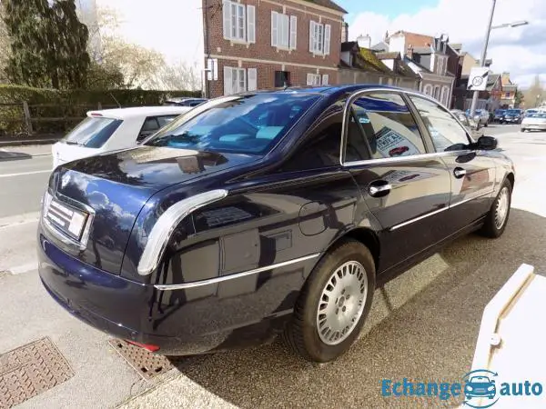 LANCIA THESIS 2.4  JTD 150 Emblema