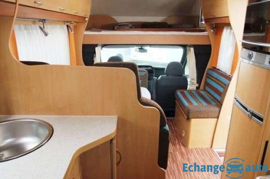 Camping car Échange contre très grande soute ou PL