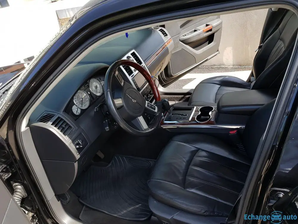Chrysler 300c full blacke 2eme mains 20annive