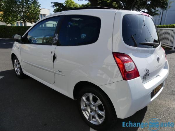 Renault Twingo II 1.2 16V 75 ch NIGHT & DAY + TOIT OUVRANT