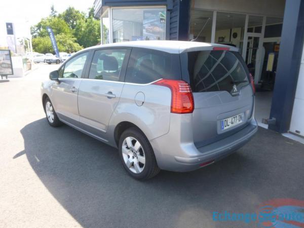 Peugeot 5008 1.6 E-HDI FAP - 115 BV ETG6 7PL BUSINESS PACK