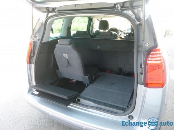 Peugeot 5008 1.6 E-HDI FAP - 115 BV ETG6 7PL BUSINESS PACK