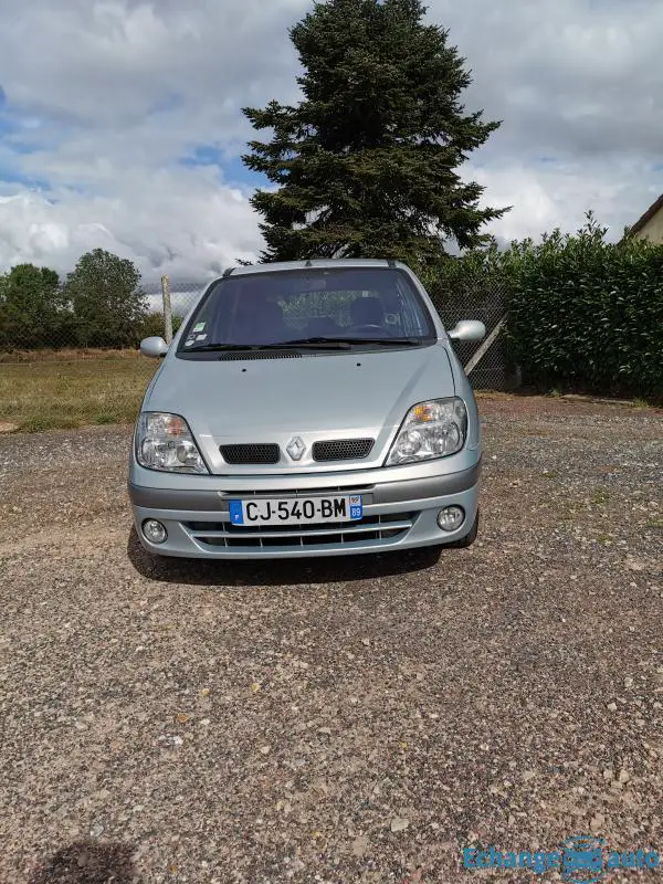 Renault scenic I 1l6