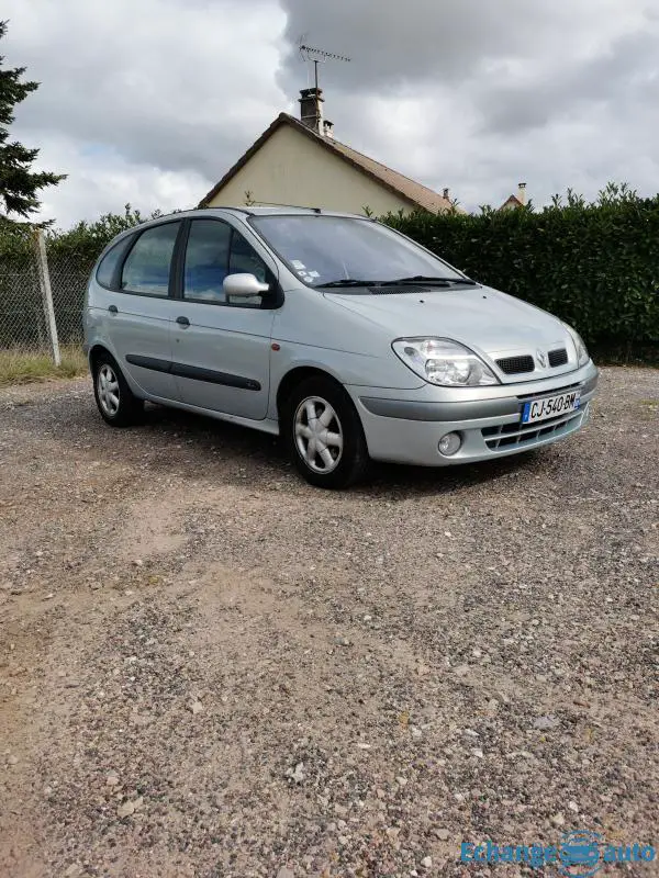Renault scenic I 1l6