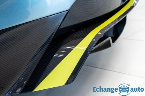 Aston Martin Vantage GT8