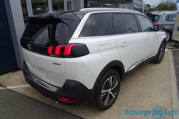 Peugeot 5008 GT LINE 180 eat8 toit panoramique