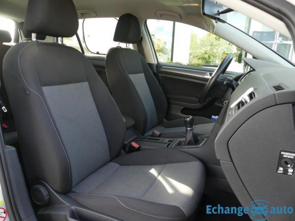 Volkswagen Golf VII 1.2 TSI 85 ch BLUEMOTION TECHNOLOGY TRENDLINE 5P
