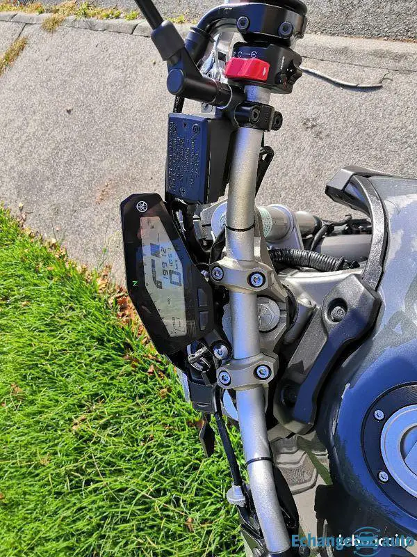 YAMAHA MT09 RACE BLUE ROADSTER