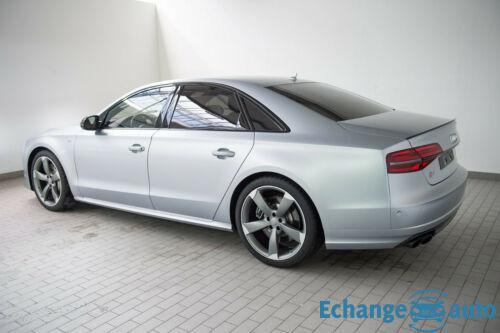 Audi S8 plus EXCLUSIVE