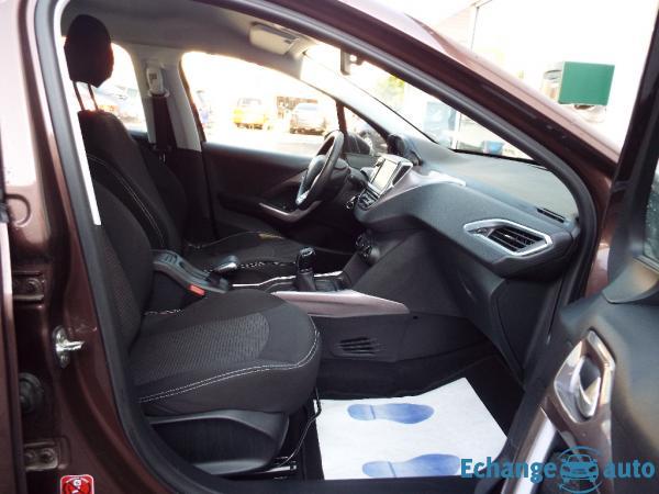 PEUGEOT 2008 1.6 e-HDi 92ch FAP BVM5 Active