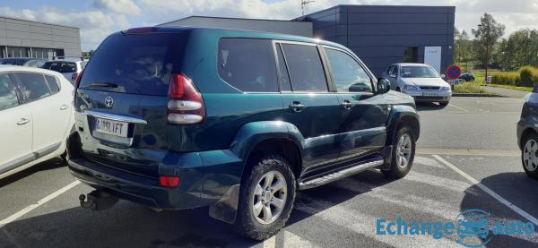 Toyota Land Cruiser 3.0 D-4D BREAK 173 VXE