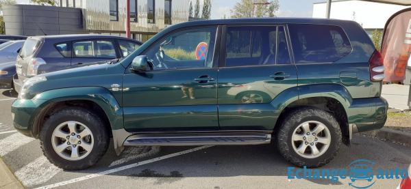 Toyota Land Cruiser 3.0 D-4D BREAK 173 VXE