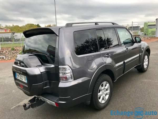 Mitsubishi Pajero III (2) 3.2 DI-D 190 INVITE BVA 5P EURO6
