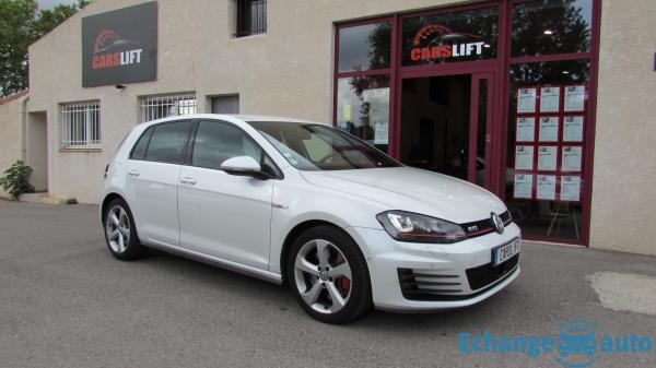 Volkswagen Golf 2.0 TFSI 230 GTI Performance