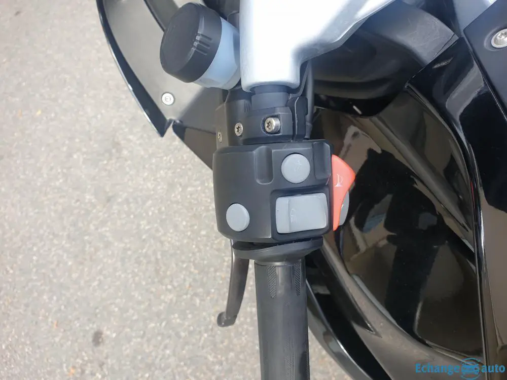 BMW K1200S  SÉRIE SPÉCIALE