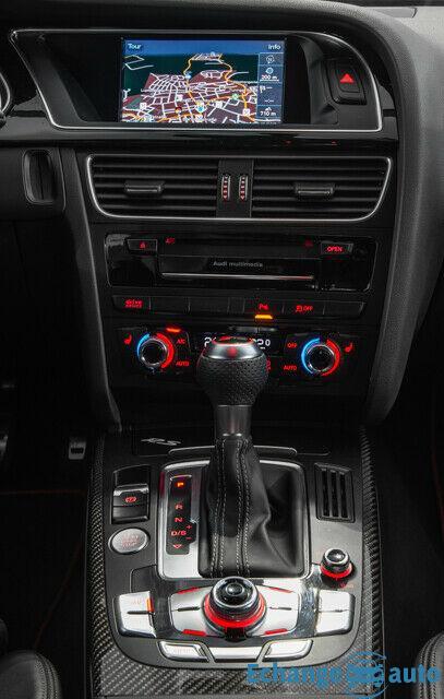 AUDI RS4 AVANT 4.2 V8 FSI 450 QUATTRO