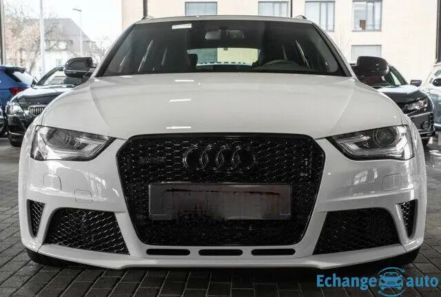 AUDI RS4 AVANT 4.2 V8 FSI 450 QUATTRO