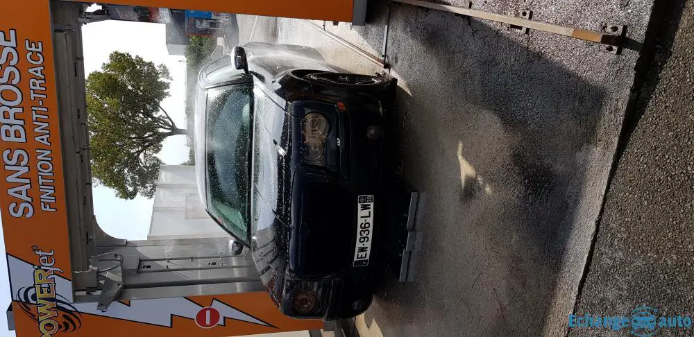 Chrysler 300c full blacke 2eme mains 20annive