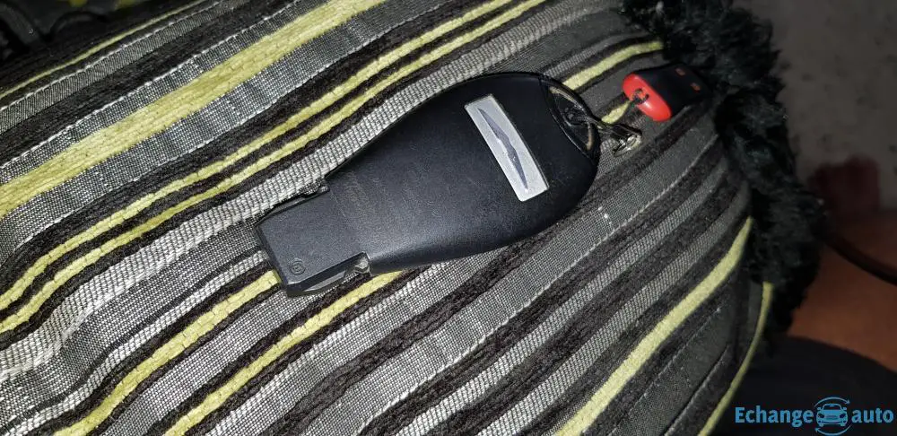 Chrysler 300c full blacke 2eme mains 20annive