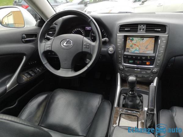 Lexus IS 220 2.2D 177 ch Executive toutes Options