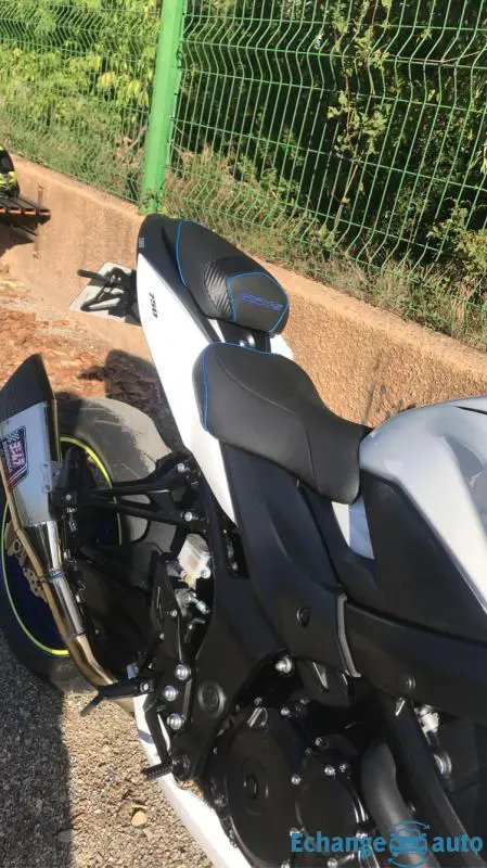 Suzuki Gsxs 750 a2