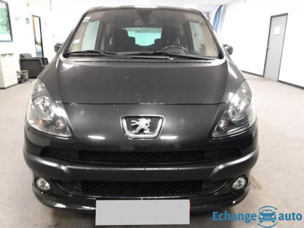 Peugeot 1007 1.6 16v 110ch Sporty Pack 2Tronic BVA +Attelage