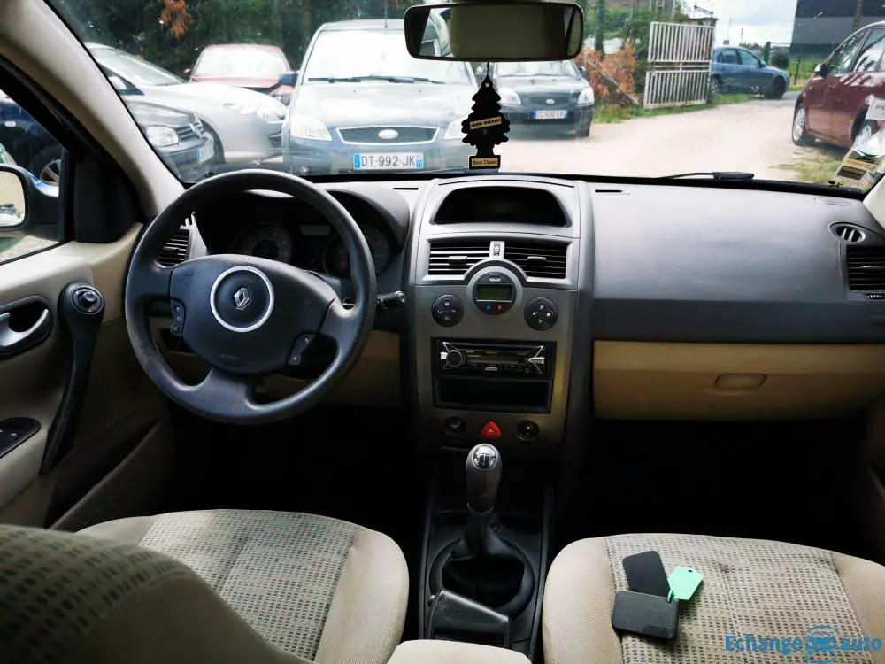 Renault MEGANE 2 ph 2 1.6l16s 112cv/panoramiq