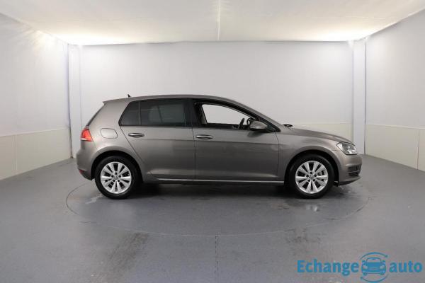 Volkswagen Golf 1.2 TSI 105 BlueMotion Technology Confortline DSG7