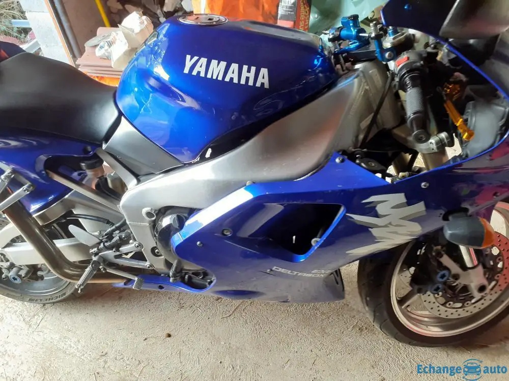 YAMAHA Yzf 1000