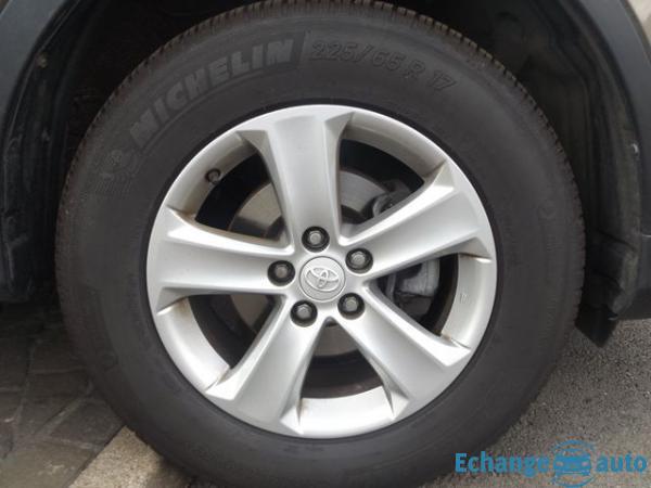 Toyota RAV4 124 D-4D LIFE 2WD