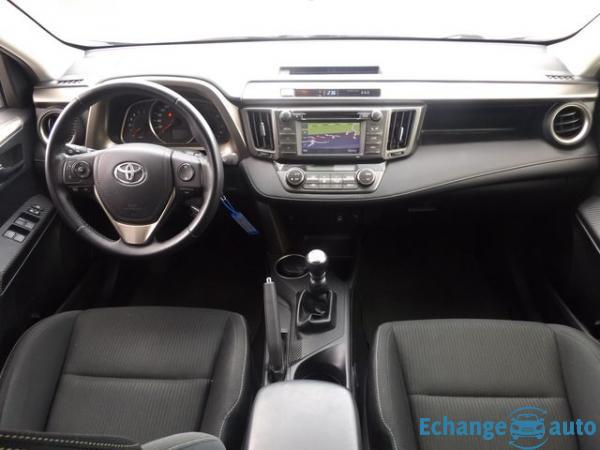 Toyota RAV4 124 D-4D LIFE 2WD