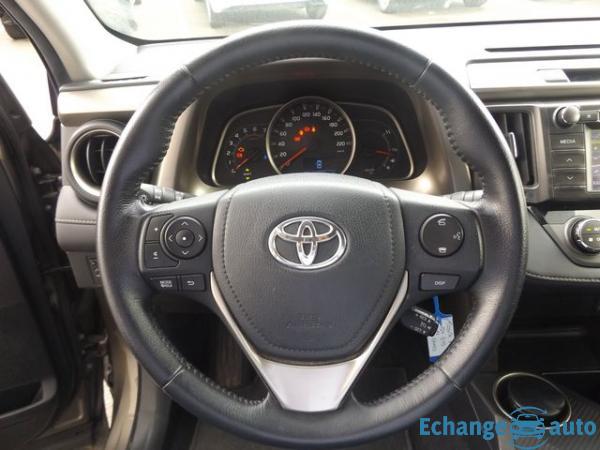Toyota RAV4 124 D-4D LIFE 2WD