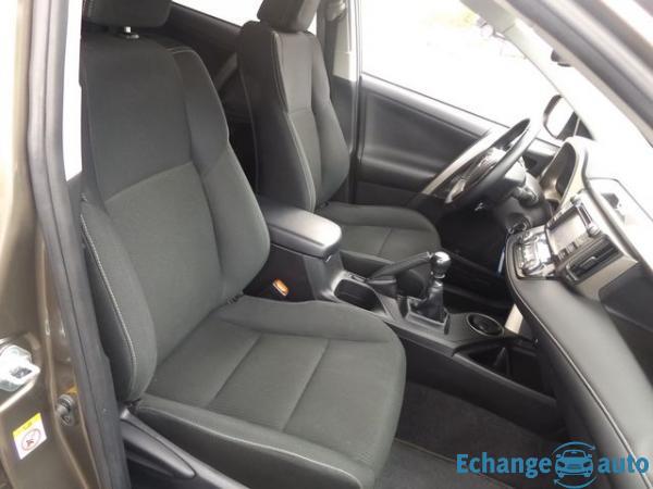 Toyota RAV4 124 D-4D LIFE 2WD