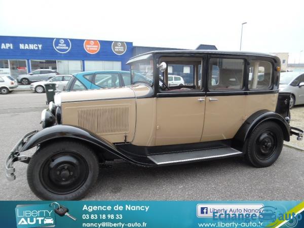 CITROEN C4 AC4F 6 vitres de 1929 en parfait etat