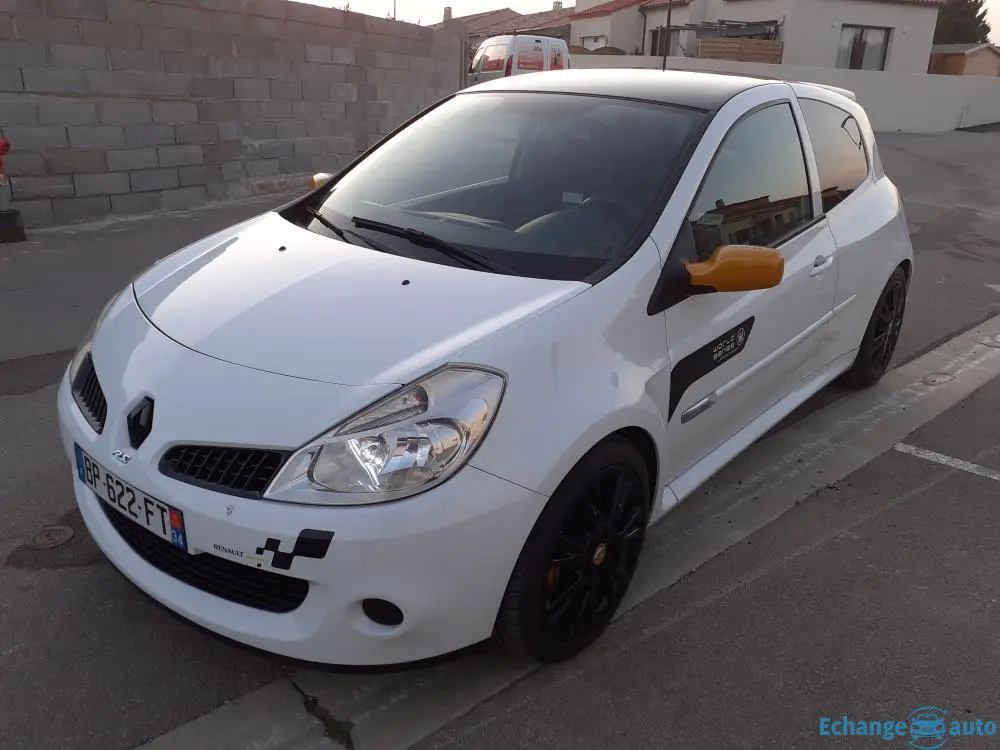 Renault clio rs world série cup wsr
