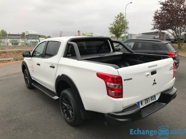Mitsubishi L200 III DOUBLE CABINE 2.4DI-D 181 BLACK COLLECTION BVA MY19