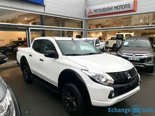 Mitsubishi L200 III DOUBLE CABINE 2.4DI-D 181 BLACK COLLECTION BVA MY19