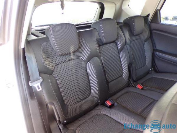 Renault Scénic IV BUSINESS TCe 130 Energy