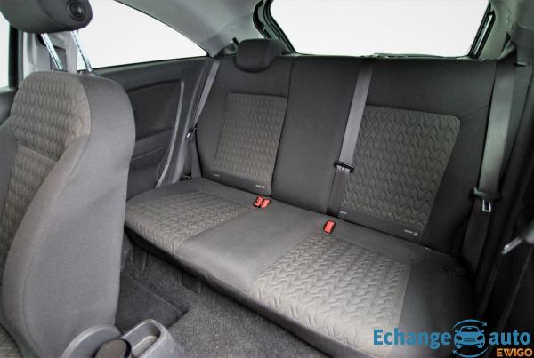 Opel Corsa IV (2) 1.4 TWINPORT 100 GRAPHITE