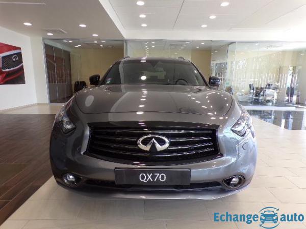 Infiniti QX70 3.7 V6 Ultimate A