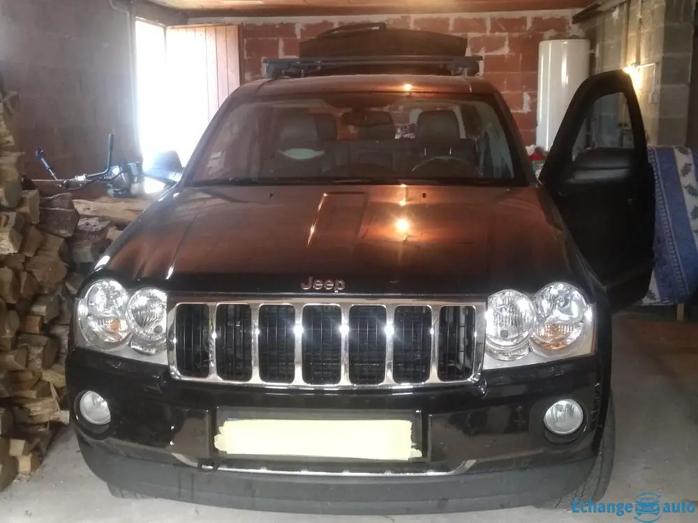4X4 jeep grand cherokee