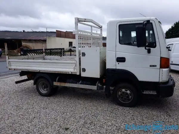 NISSAN ATLEON CHASSIS CABINE ATLEON 35.15 HD EMPT 1