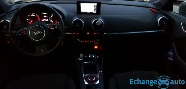 Audi A3 1.6 TDI 105 AMBITION TOIT OUVRANT