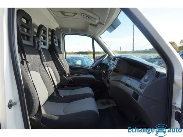 IVECO DAILY FOURGON 35S13 Réhaussé Rallongé BV6